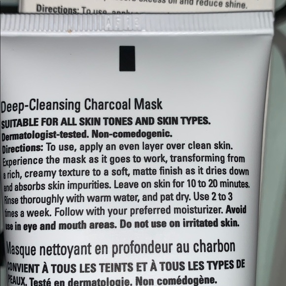 Clearproof Charcoal Mask Bundle w/ Towel - Picture 6 of 9